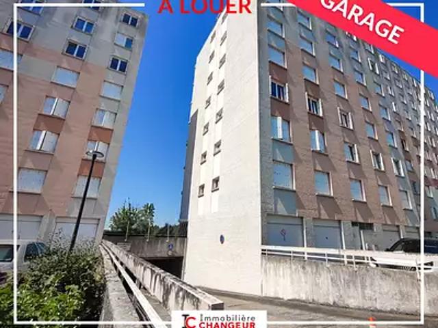 Garage location à Voiron, Isère