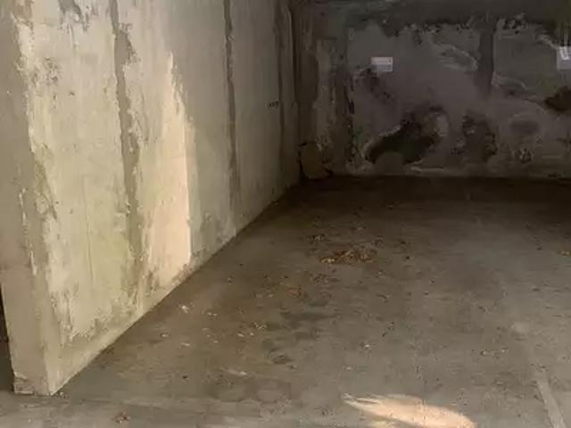 Garage location à Voiron, Isère