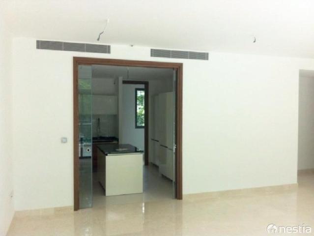 Apartment for sale in Tanglin Road