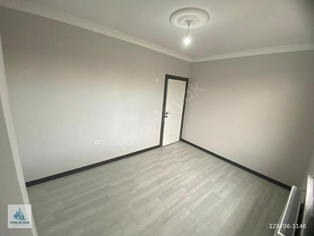 50. Yıl, Sultangazi içerisinde satılık mülk