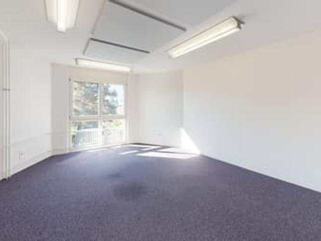 Immobilie kaufen in Glattbrugg, Zürich