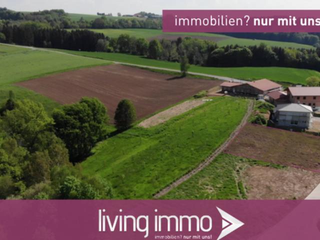 Erdgeschosswohnung kaufen in Iggensbach, Bayern