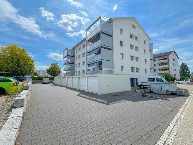 Mehrfamilienhaus kaufen in Oftringen, Aargau