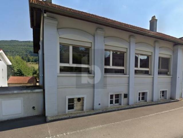 Immobilie kaufen in Court, Région administrative du Jura bernois