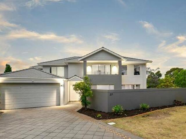House for rent in Cockburn, Western Australia