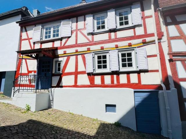 Haus kaufen in Idstein, Hessen