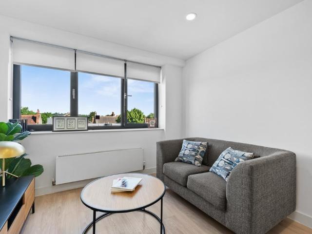 House for rent in Castle, Bedford