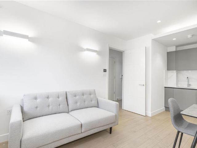 House for rent in London Borough of Hounslow, Spring Grove