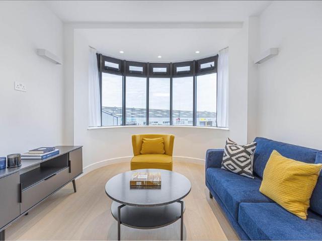 Apartment for rent in London Borough of Hounslow, Spring Grove