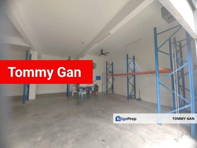 Warehouse for rent in Wellesley, Penang