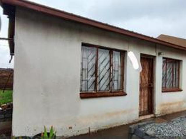 House for sale in Vosloorus