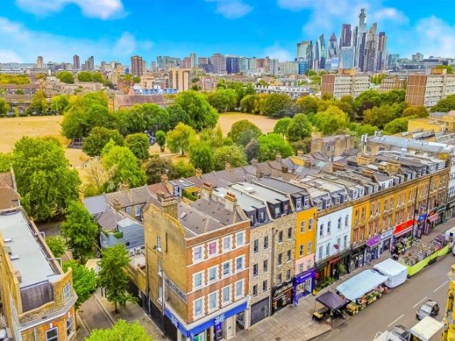 Apartment for rent in South Hackney, Greater London