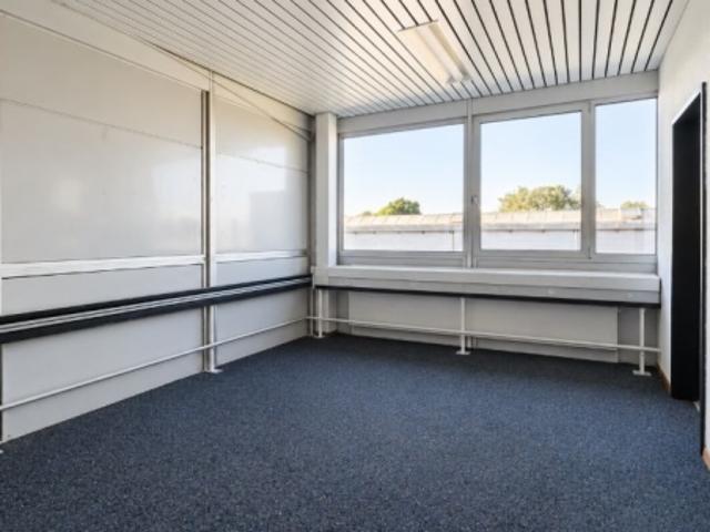 Büro mieten in La Brine, Montagny-près-Yverdon
