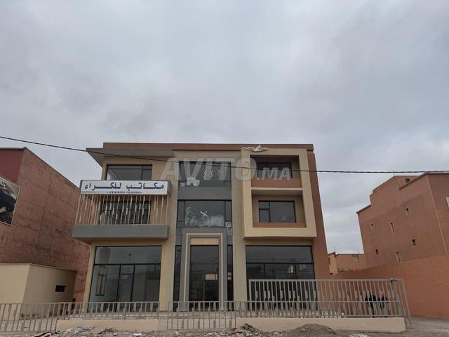 Local commercial location à L'Oriental