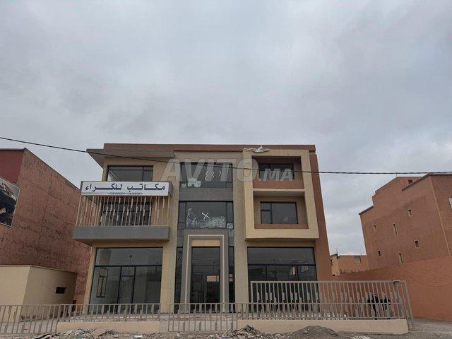 Local commercial location à L'Oriental