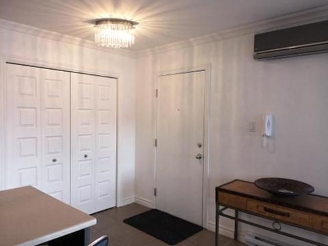 Apartment for rent in La Haute-Saint-Charles, Québec