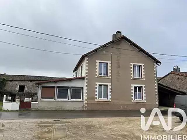 Maison vente à Montmorillon, Voulême