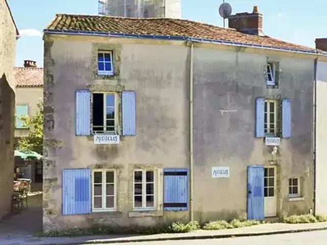 Maison vente à Le Petit Château, Vouvant