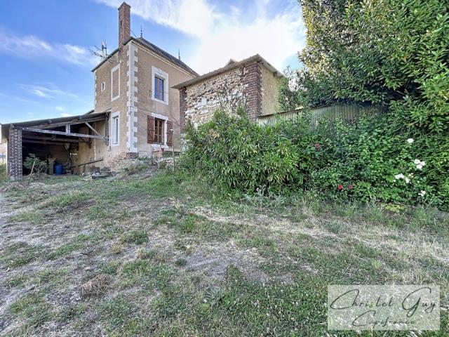 Maison vente à La Flèche, Château-du-loir