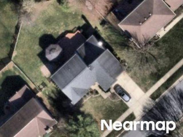 House for sale in Roselawn, Ohio