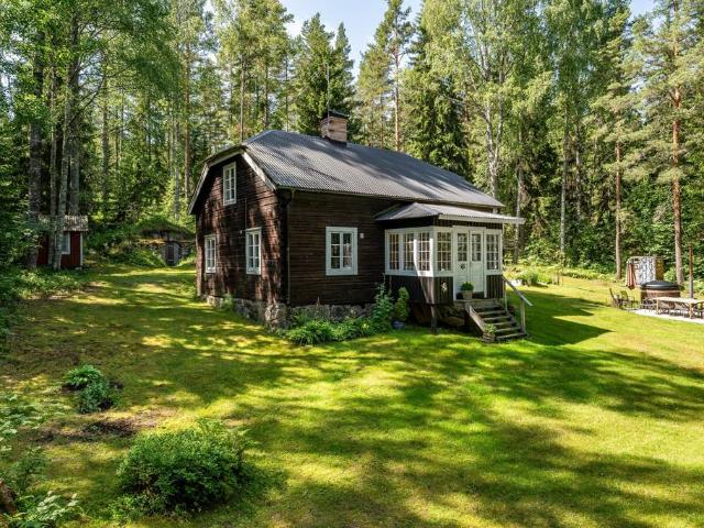 Hus till salu i Ocklebo, Gävleborg