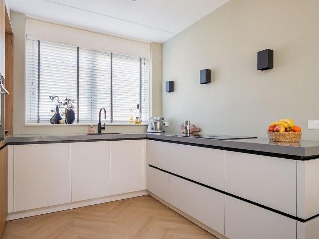 Woning te huur in Carnisselande, Barendrecht