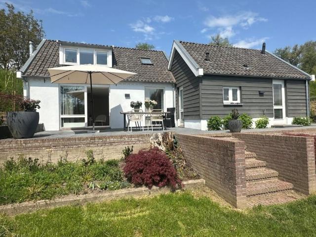 Woning te huur in Afferden, Limburg