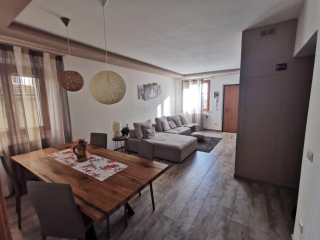 Casa in vendita a Pieve Di Sinalunga, Toscana