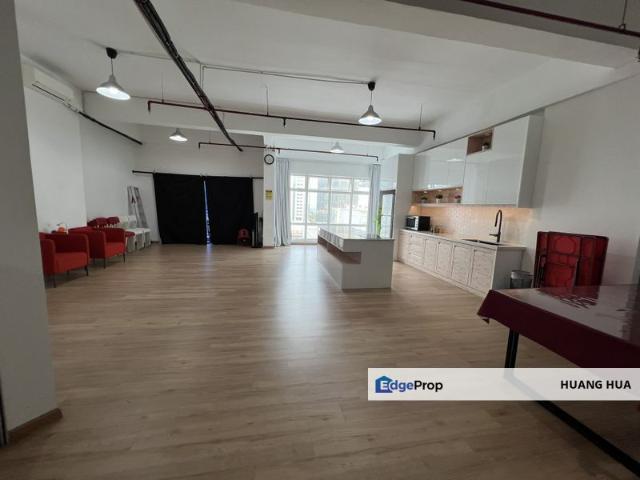 Shop for sale in Petaling, Damansara Damai
