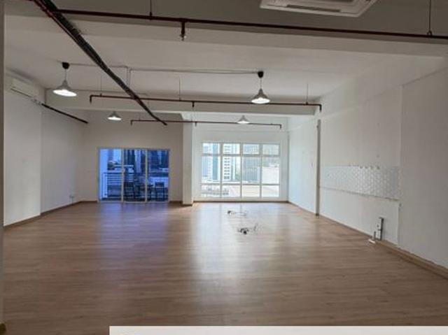 Shop for sale in Petaling, Damansara Damai