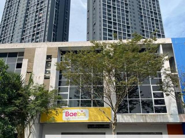 Shop for rent in Petaling, Damansara Damai