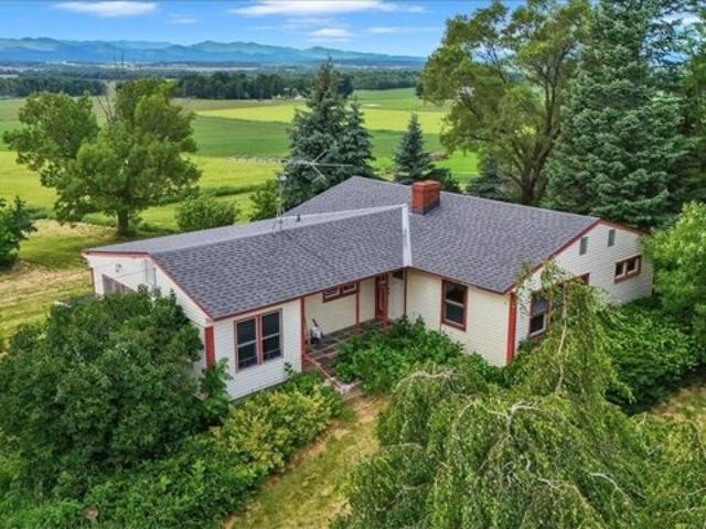 House for sale in Bridport, Vermont