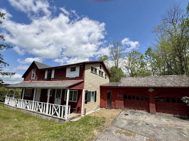 House for sale in Lake Elmore, Vermont