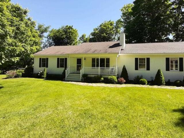House for sale in Mount Holly, Vermont