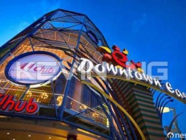 Apartment for sale in 19 North East, Hougang