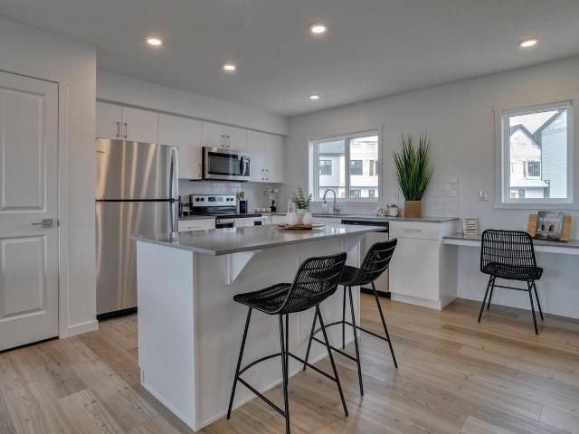 House for rent in Wedgewood, Alberta