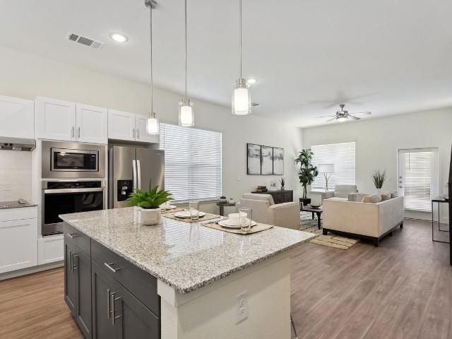 Condo for rent in Leesville, Texas