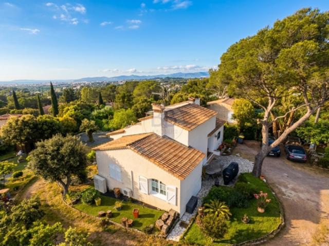 Maison vente à Arrondissement de Draguignan, Fréjus