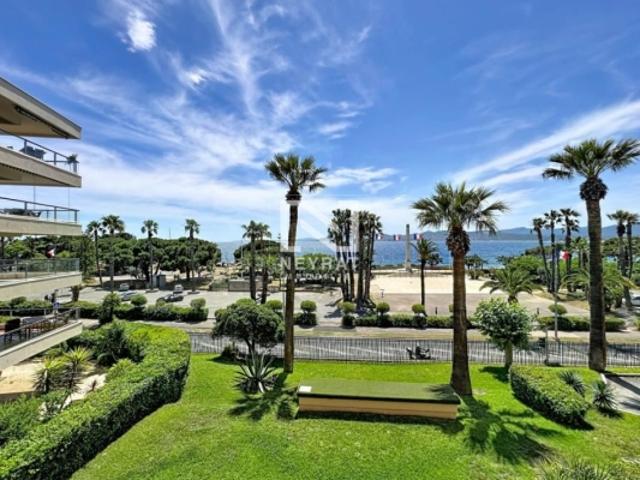 Appartement vente à Arrondissement de Draguignan, Saint-raphaël