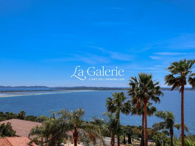 Maison vente à Arrondissement de Toulon, Carqueiranne