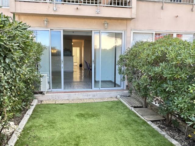Appartement vente à Arrondissement de Toulon, Six-fours-les-plages