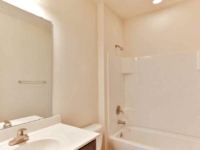 Apartment for rent in Mecklenburg, North Carolina