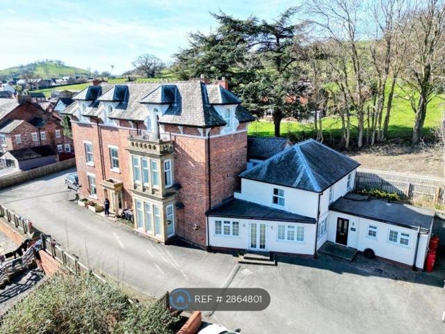 House for rent in Llansantffraid-ym-mechain, Wales