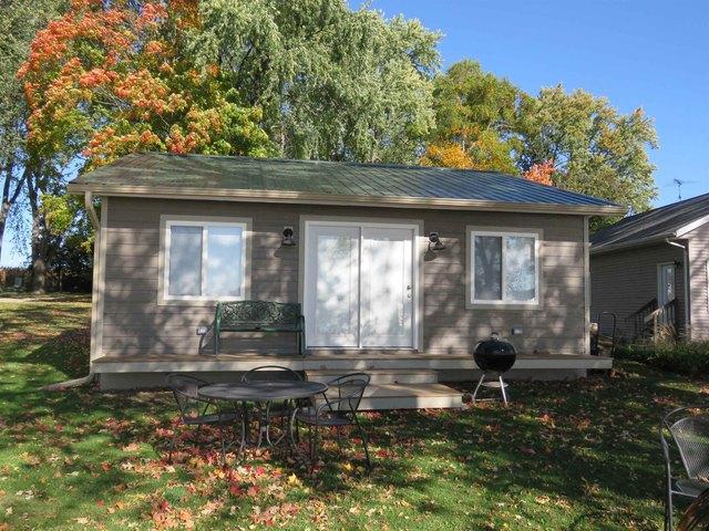 House for sale in Fox Lake, Wisconsin