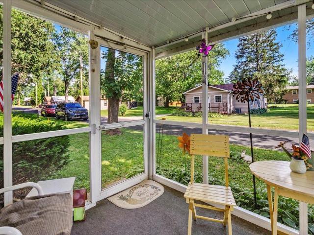 House for sale in Pell Lake, Wisconsin