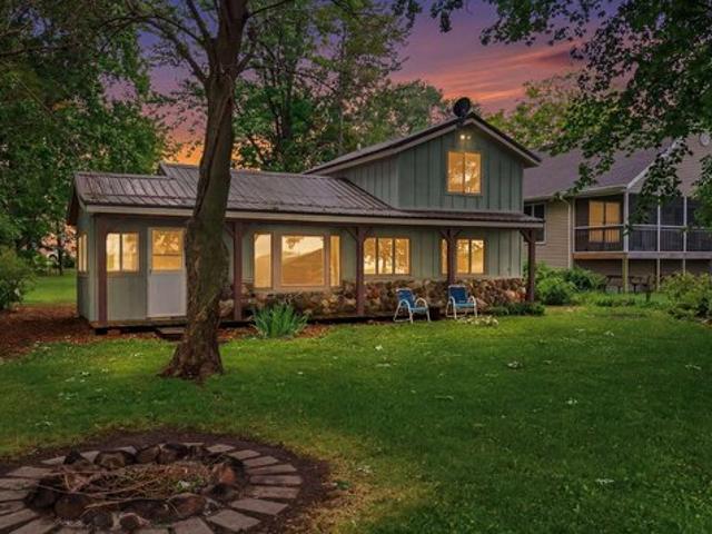 House for sale in Fox Lake, Wisconsin