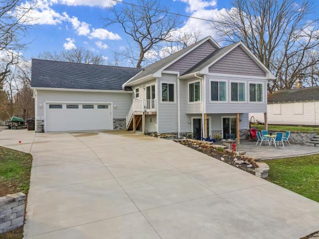 House for sale in Pell Lake, Wisconsin