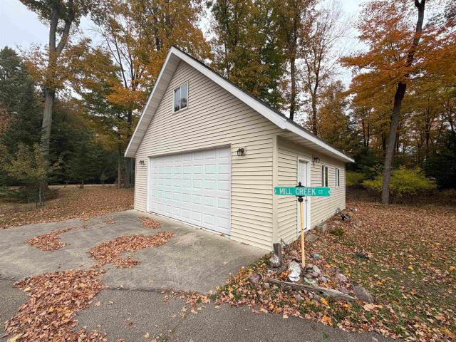 House for sale in Town of Seneca, Shawano County