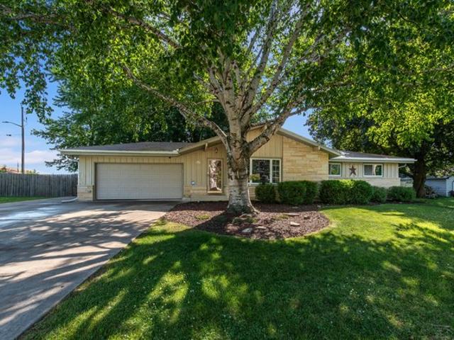 House for sale in Colgate, Wisconsin