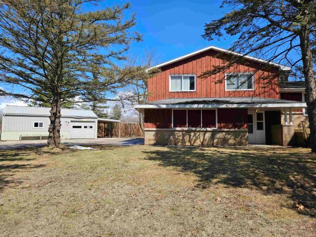 House for sale in Oneida, Wisconsin